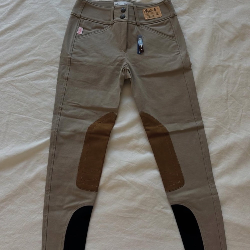 Tailored Sportsman breeches 

Size 14 Regular 

Tan
